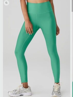 NWOT ALO 7/8 High-Waist Airlift Legging Green Sz XS